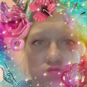 Meet your Posher, Felicia